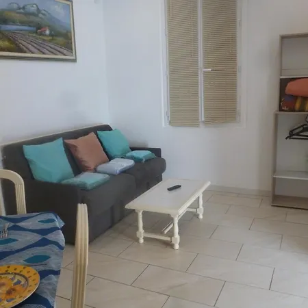 Apartament Ia Ora Na Fréjus